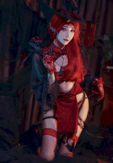强袭魔女