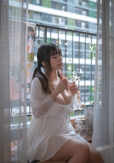 政局边缘
