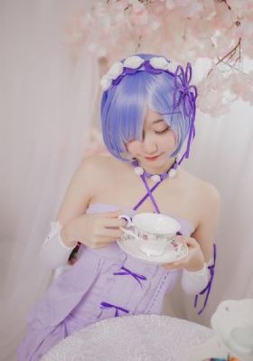 《现在是和相爱的人一起生活吗》