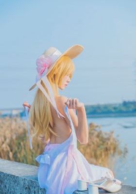 边摸边亲奶边做爽的导演是谁
